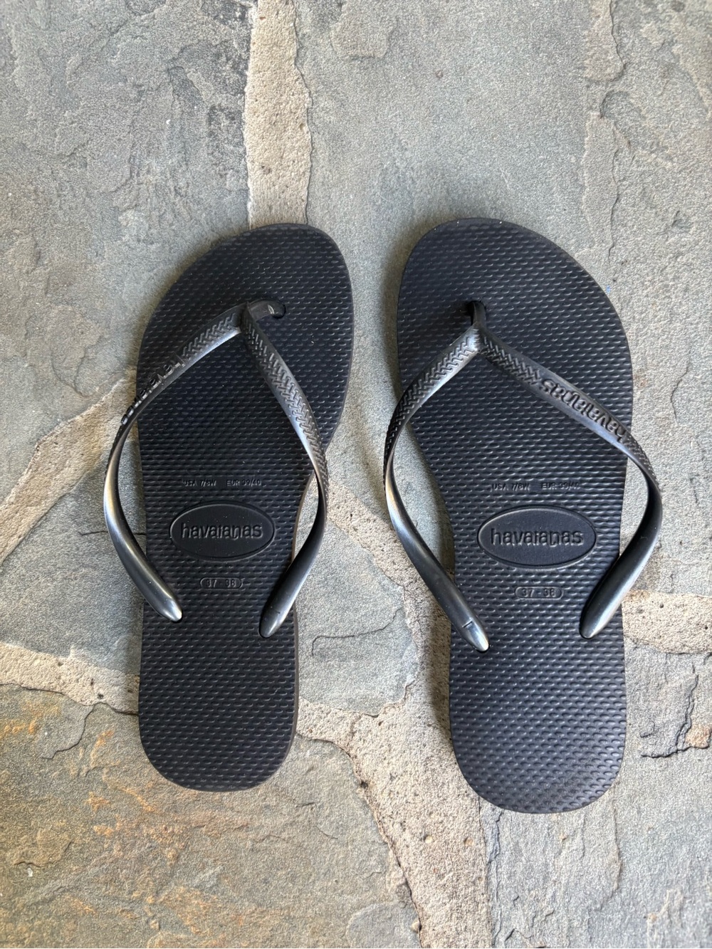 Havaianas Black Classic Flip Flops
